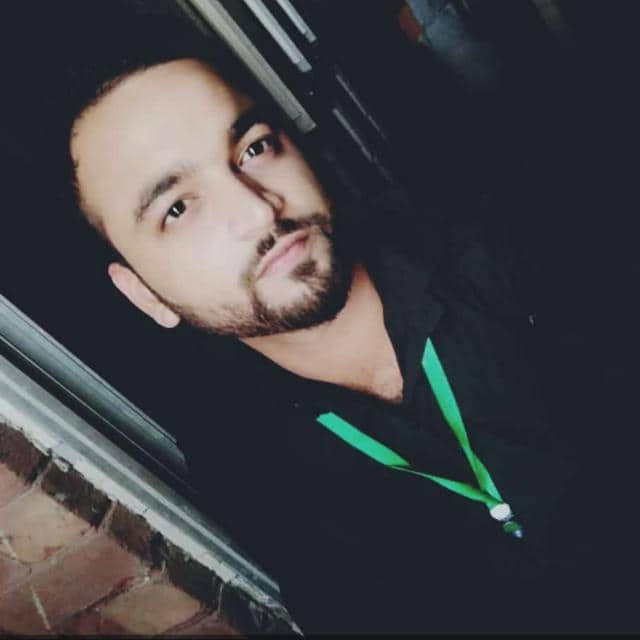 M.Hamza Tariq Profile M.Hamza Tariq Profile