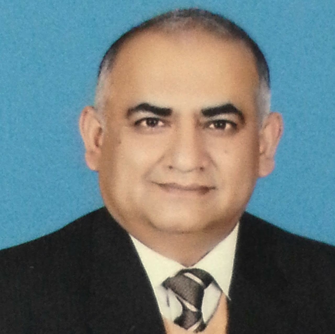 Minhaj Din Management, Recruitment, Training, Training, English (UK), Report Writing