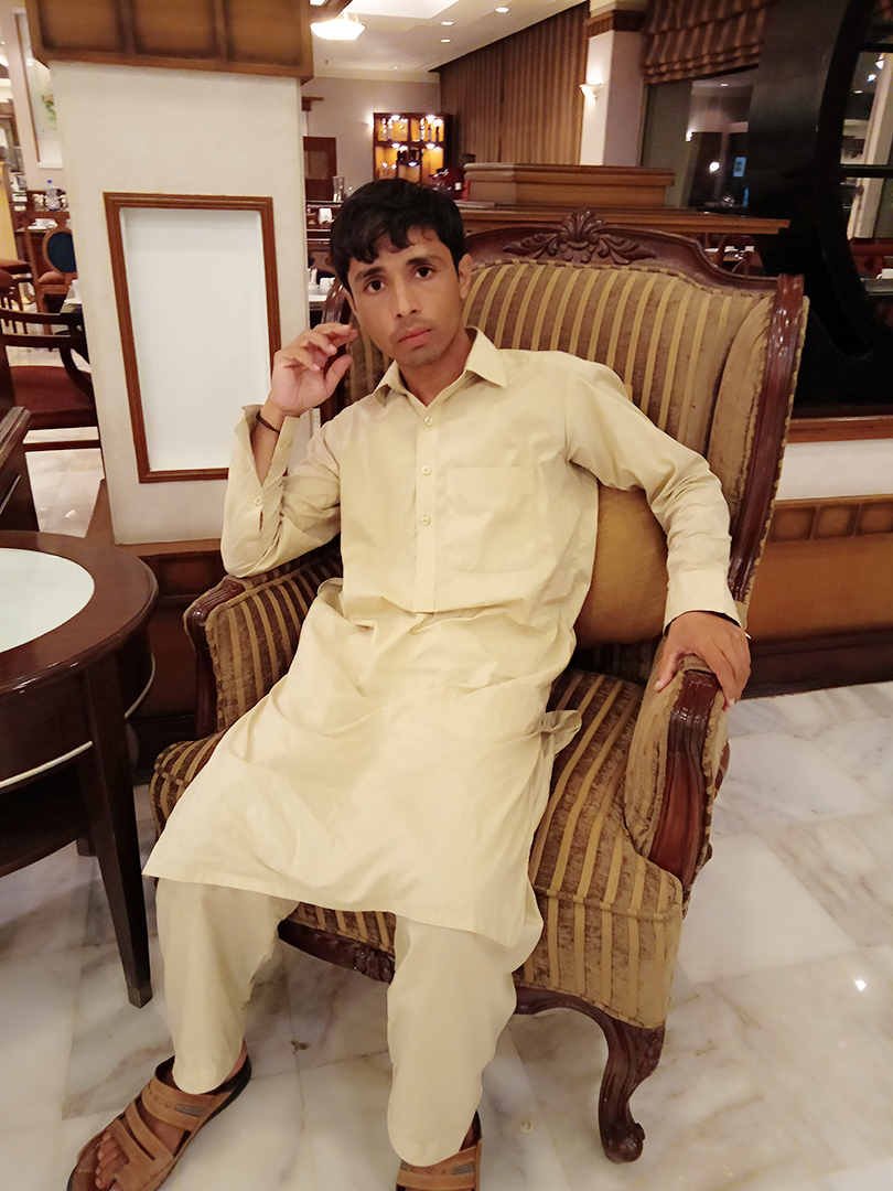 Aslam Khan 