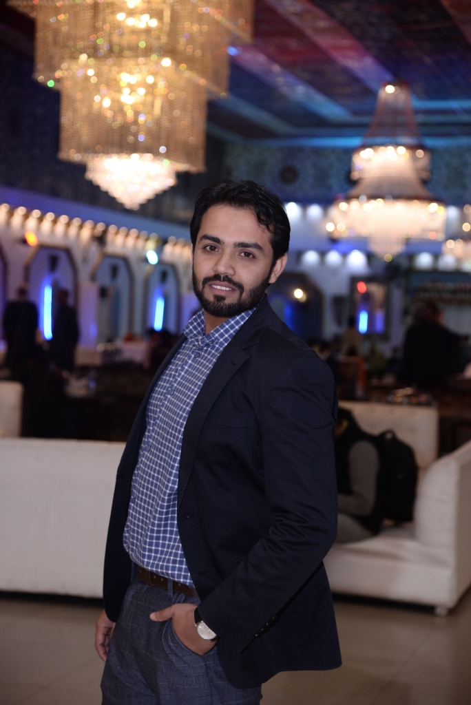 Usama Naeem Banner Design, Brochure Design, Flyer Design, Format & Layout, Photo Editing, Photography, Photoshop