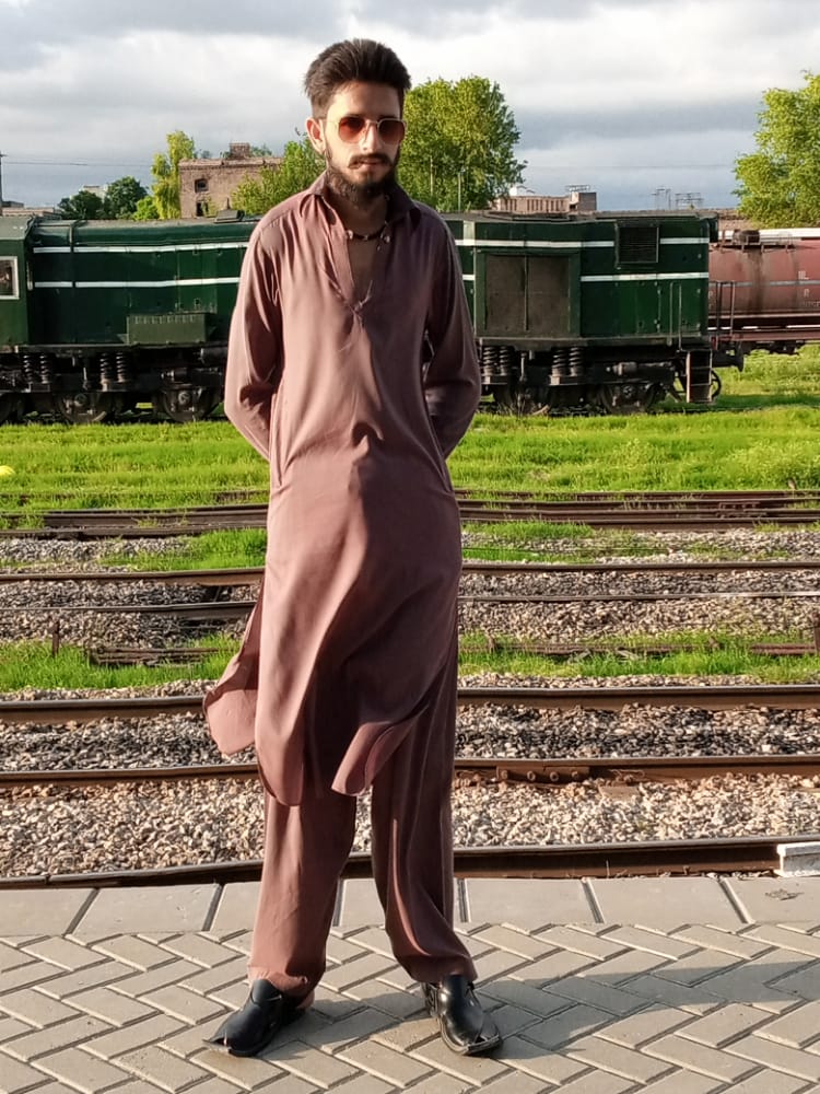 Hamza Bhatti Profile