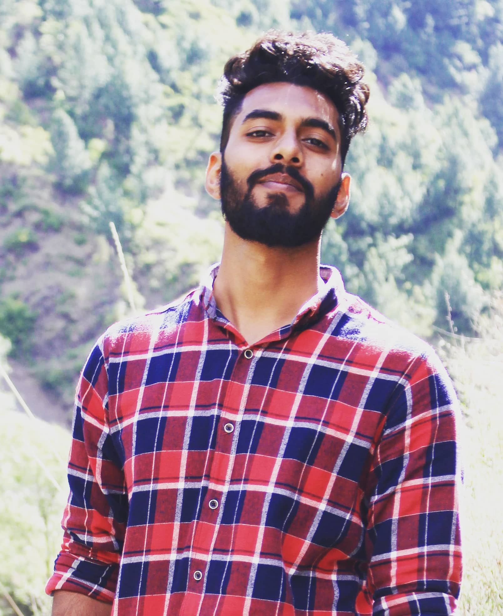 Abdullah Iftikhar After Effects, Illustration, Logo Design, Photoshop, T-Shirts, Website Design, Sketch, Photo Editing, Illustrator, Flyer Design