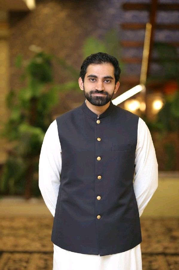 Hasan Tariq Presentations, Business Requirement Documentation, Business Strategy, Technical Writing, Urdu, English (UK), English (US), Programming, Scrum Development, Computer Science