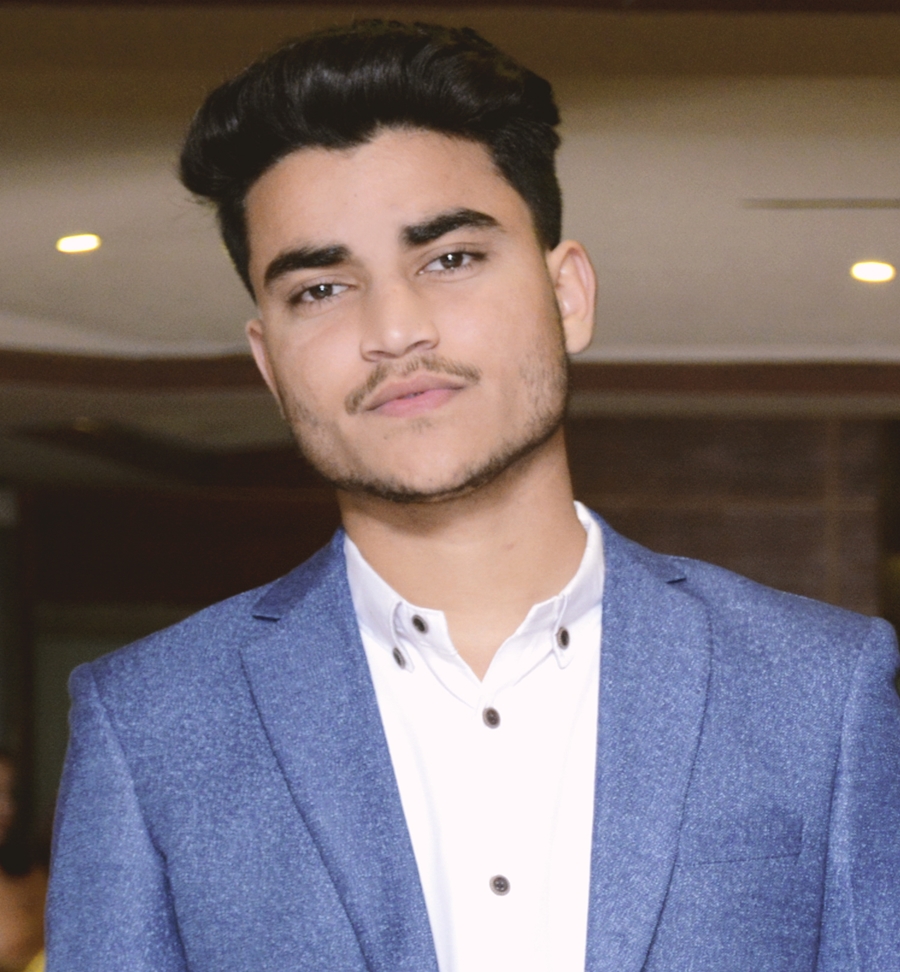 Nauman Sadiq Photoshop, PHP, Frontend Development, JQuery, Laravel, Javascript