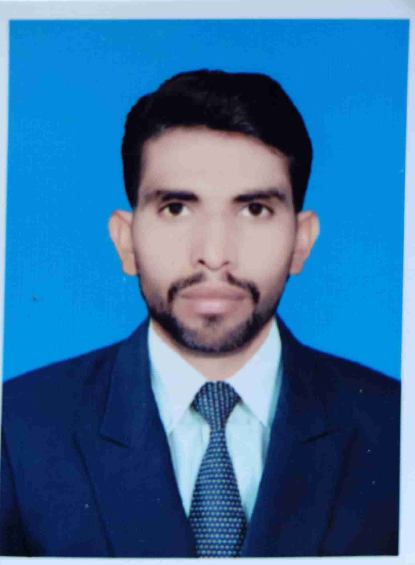 Tariq Hussain Profile