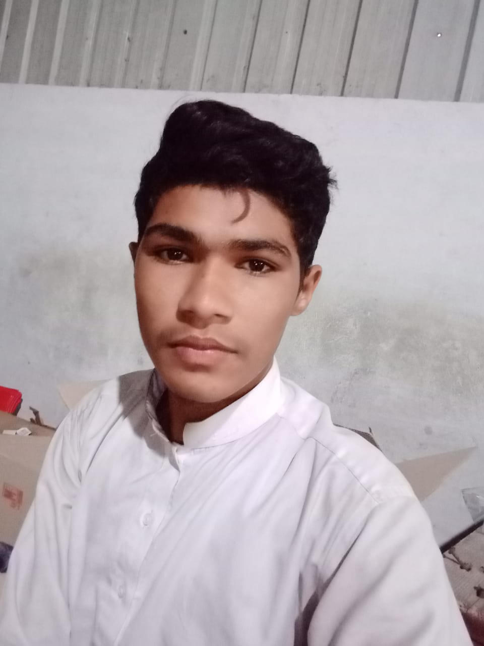 Qamar Hussain 