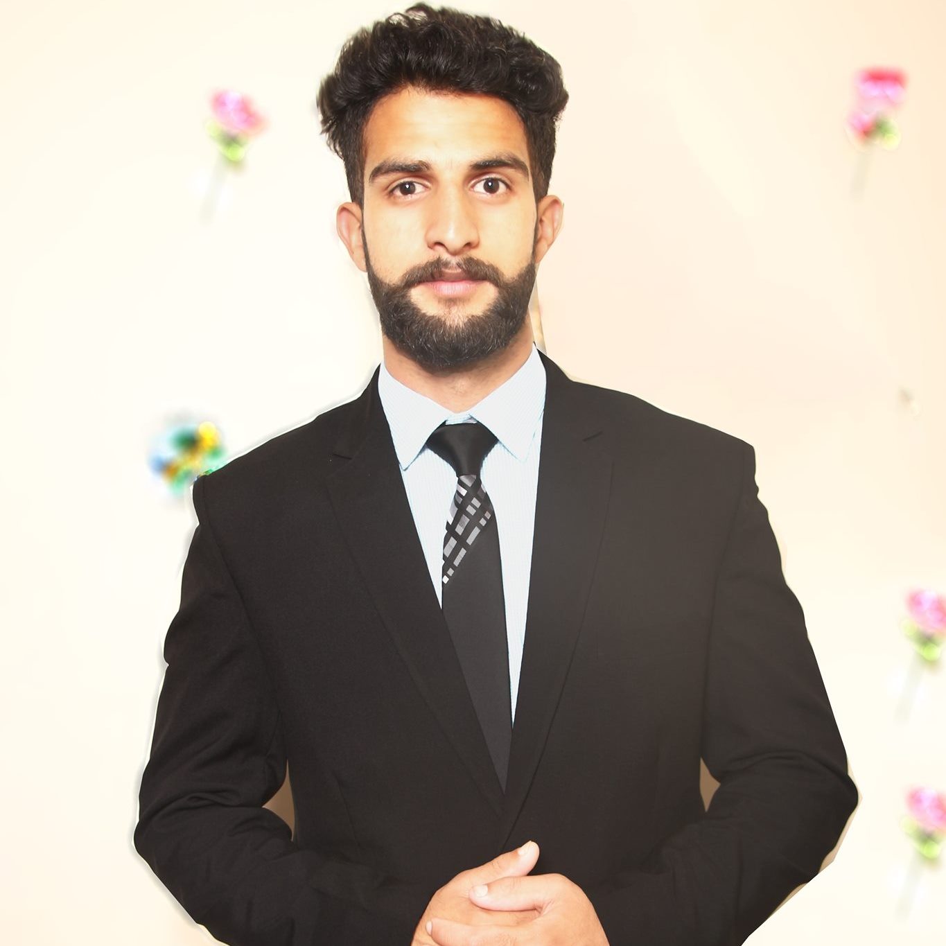 Anees Fayyaz Profile