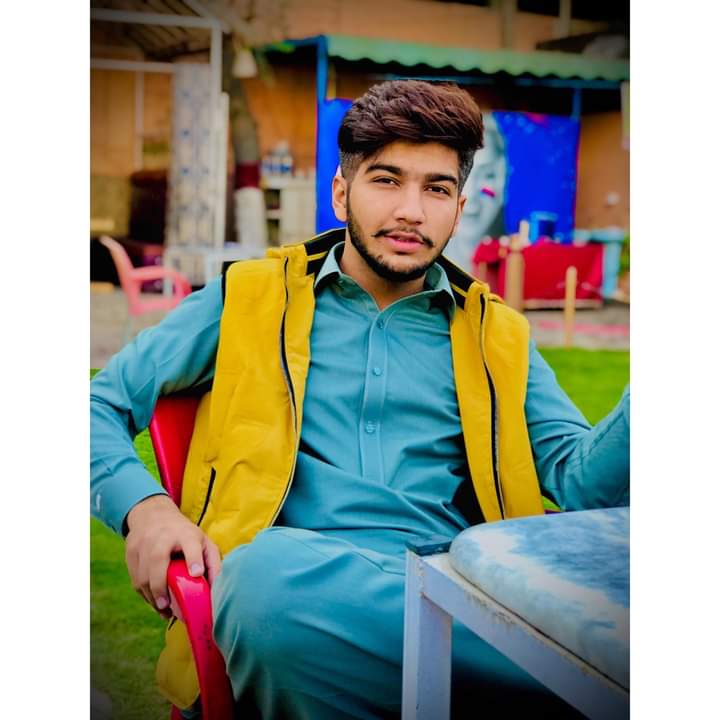 Jawad Paracha Profile