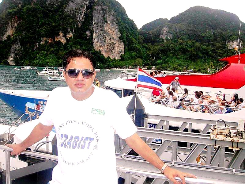 Habib Urrehman Soomro MS Office, English Typing, Cooking, Presentations, Word, MYOB, Accounting, Management, Customer Retention Marketing