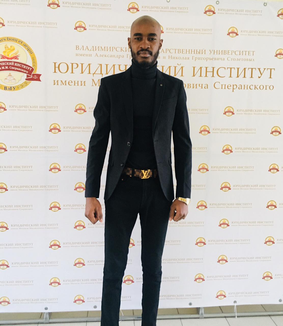 Divinelh Josue LOEMBA English Typing