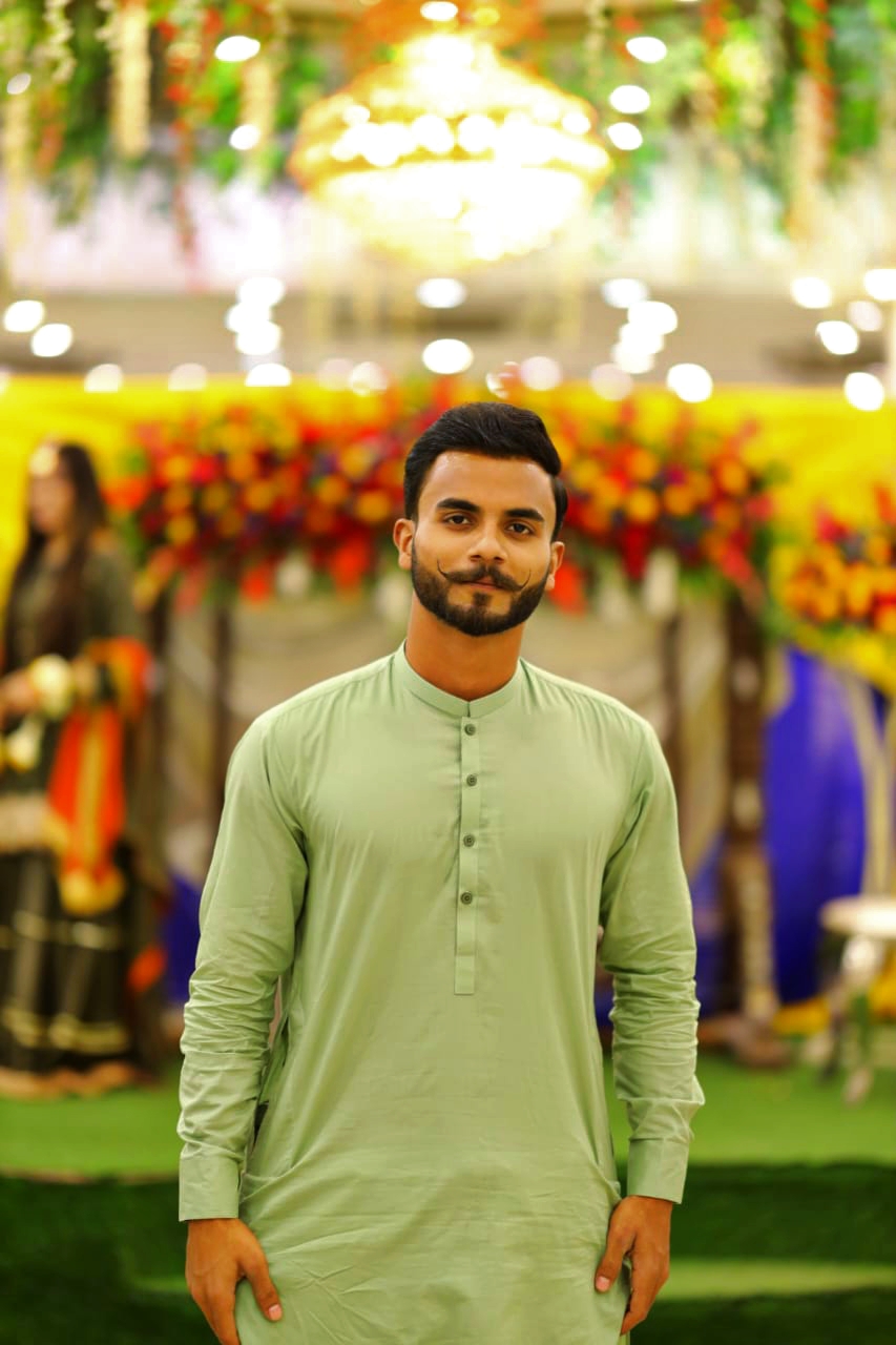 Mohamed Zain Urdu Typing, English Typing, Driving, MS Office, Banner Design, Brochure Design, Graphic Design, Business Card Design, CV Design, Data Entry