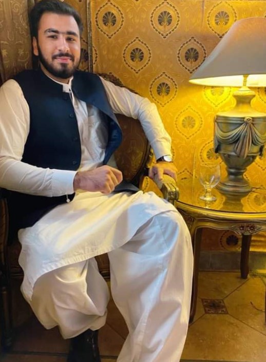 Maaz Bin Manzar Profile Maaz Bin Manzar Profile