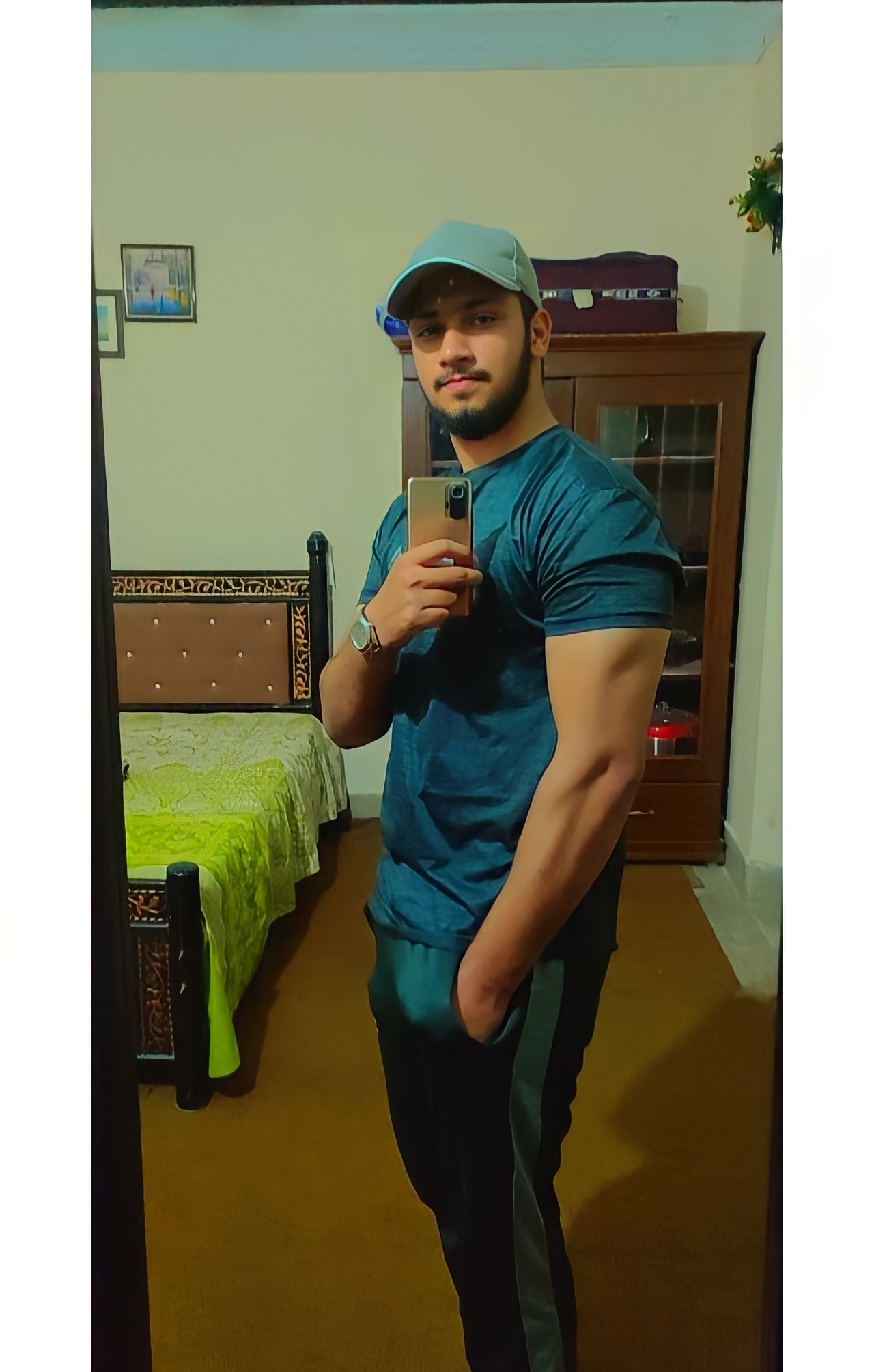 Saad Sheraz Profile Saad Sheraz Profile