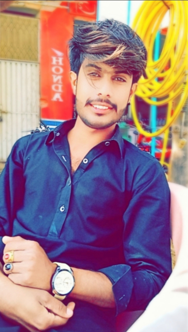 Zeesham Khalil Profile Zeesham Khalil Profile