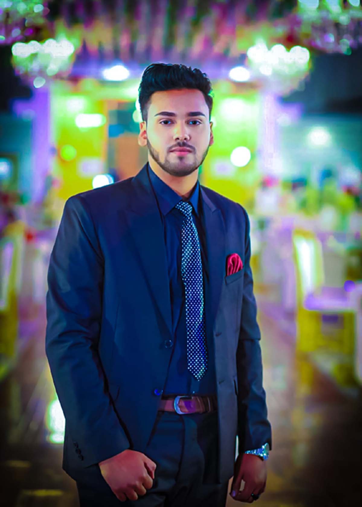 Huzair Nadeem English Typing, MS Office, Brochure Design, Graphic Design, Photo Editing, Photoshop Design, Word, Finance, Customer Experience