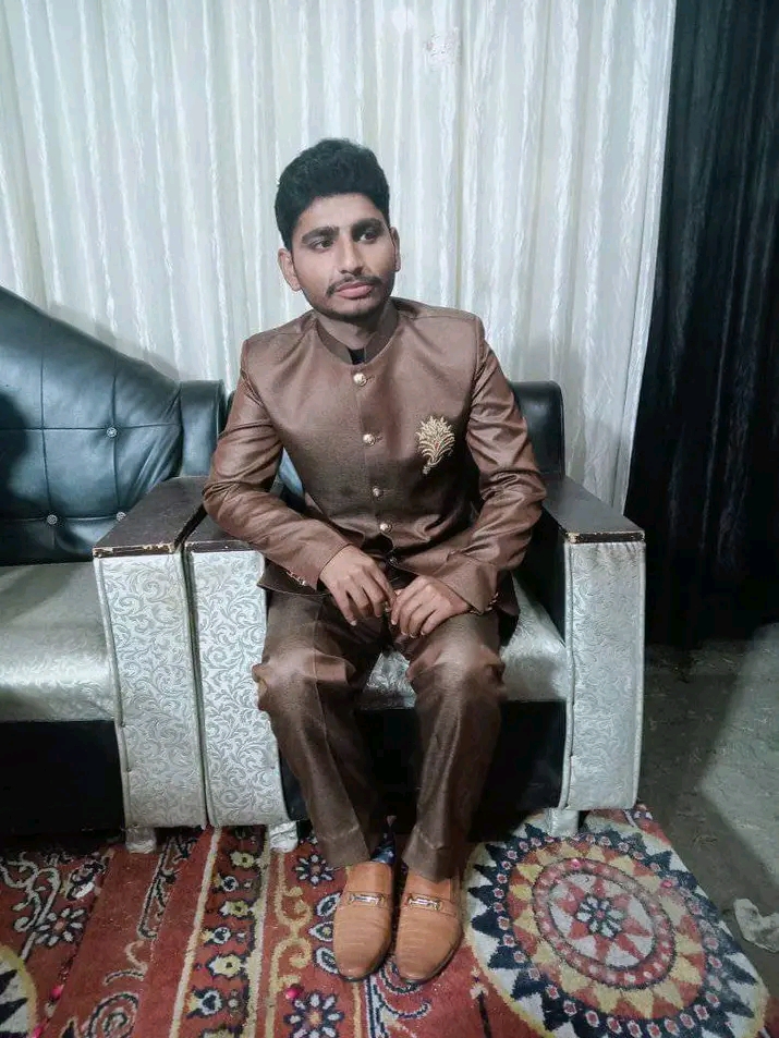 Usman Siddique Voice Artist, Urdu Typing