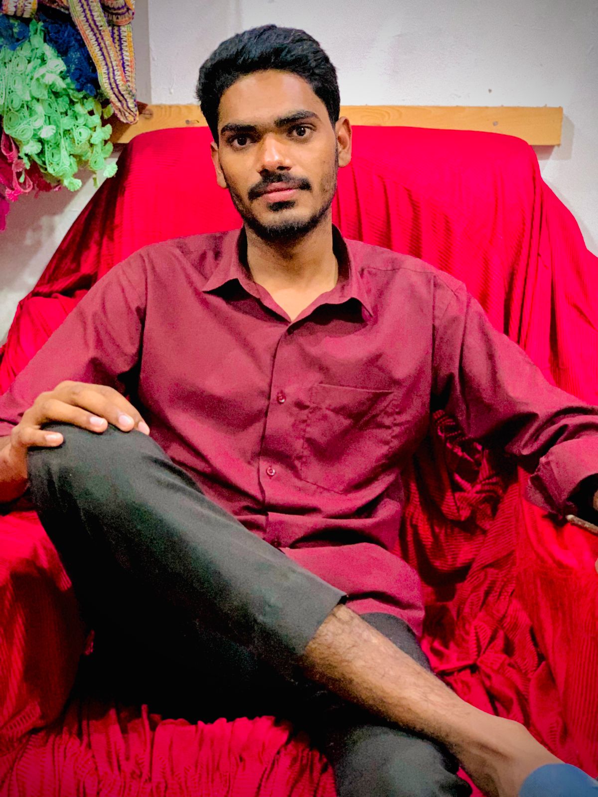 Zeshan Ghaffar Urdu Typing, Fashion Design, Photo Editing, Public Health, Motorcycle Courier, Delivery, Security, Career Consulting, Sports, History