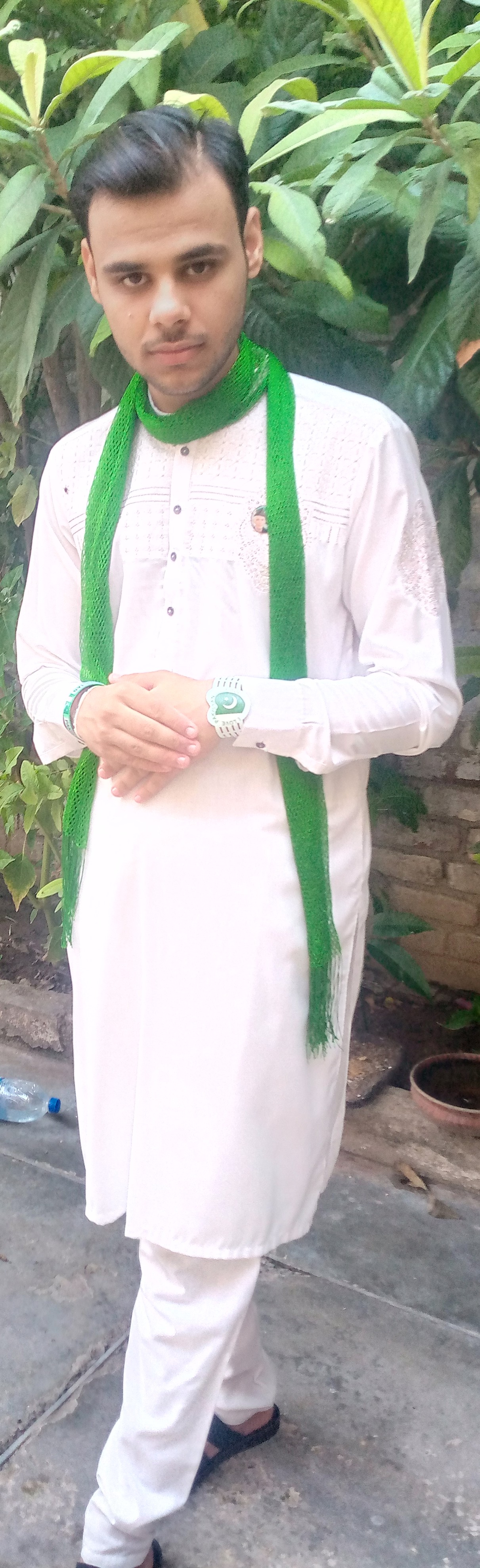 Hammad Hassan Acting, Xero, Web Hosting, Baking