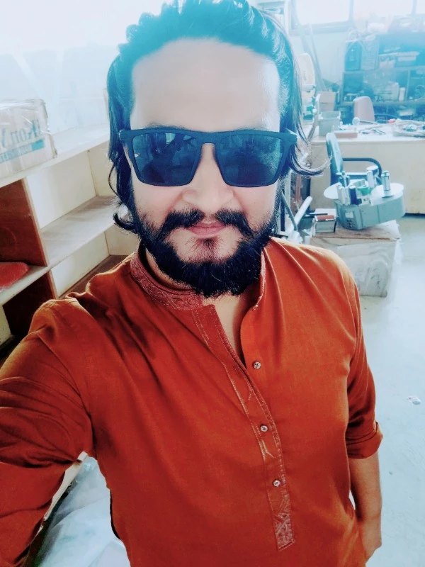 Salman Siddiqui English Typing, Driving, MS Office, Urdu Typing, Audio Services, Presentations, Photography