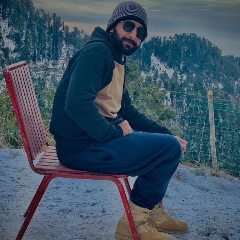 Abdul Sboor English Typing, Cooking, Driving, Book Artist, Design, Game Art, Data Entry, Typing, Medical, Courier