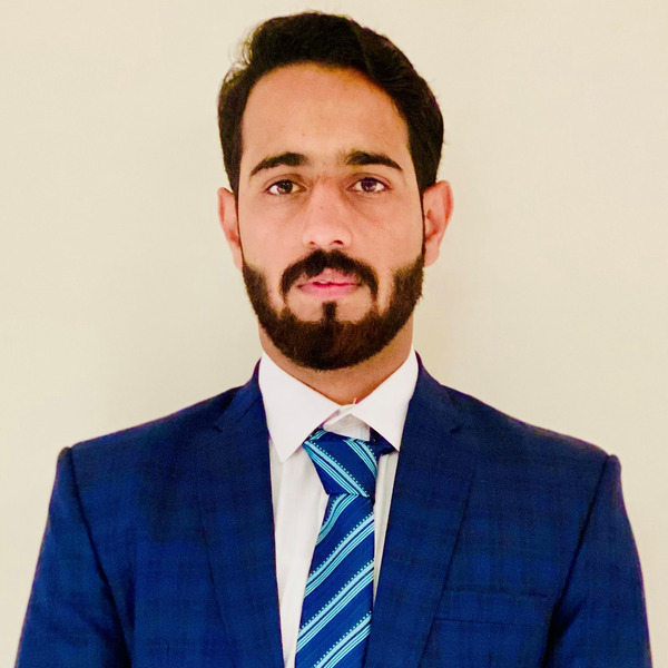 Malik Zeeshan Arif Profile Malik Zeeshan Arif Profile