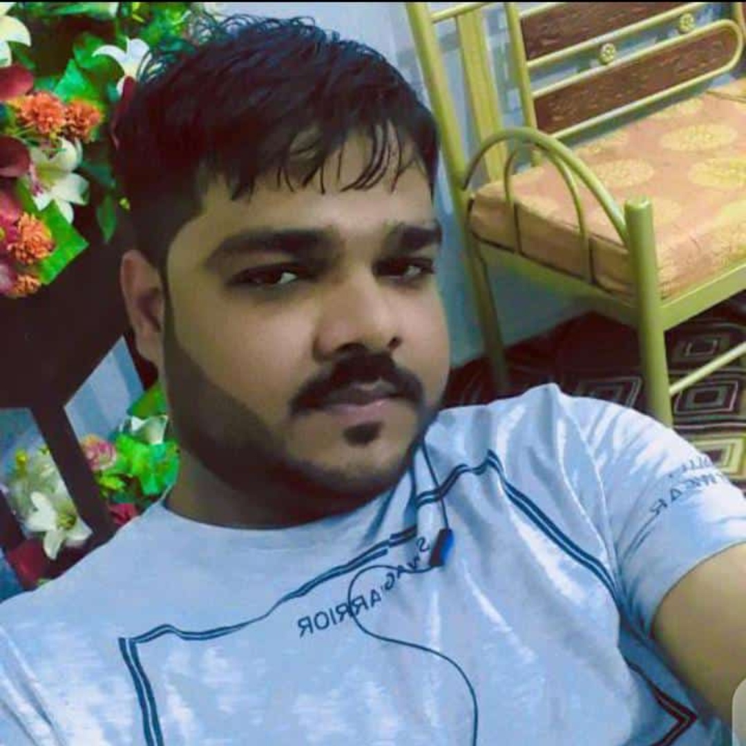 Muhammad Hasnain Khan Urdu Typing, English Typing, MS Office, Driving, Fashion Consulting, Business Plans, Accounting, Human Resources, Entrepreneurship, Employment Law