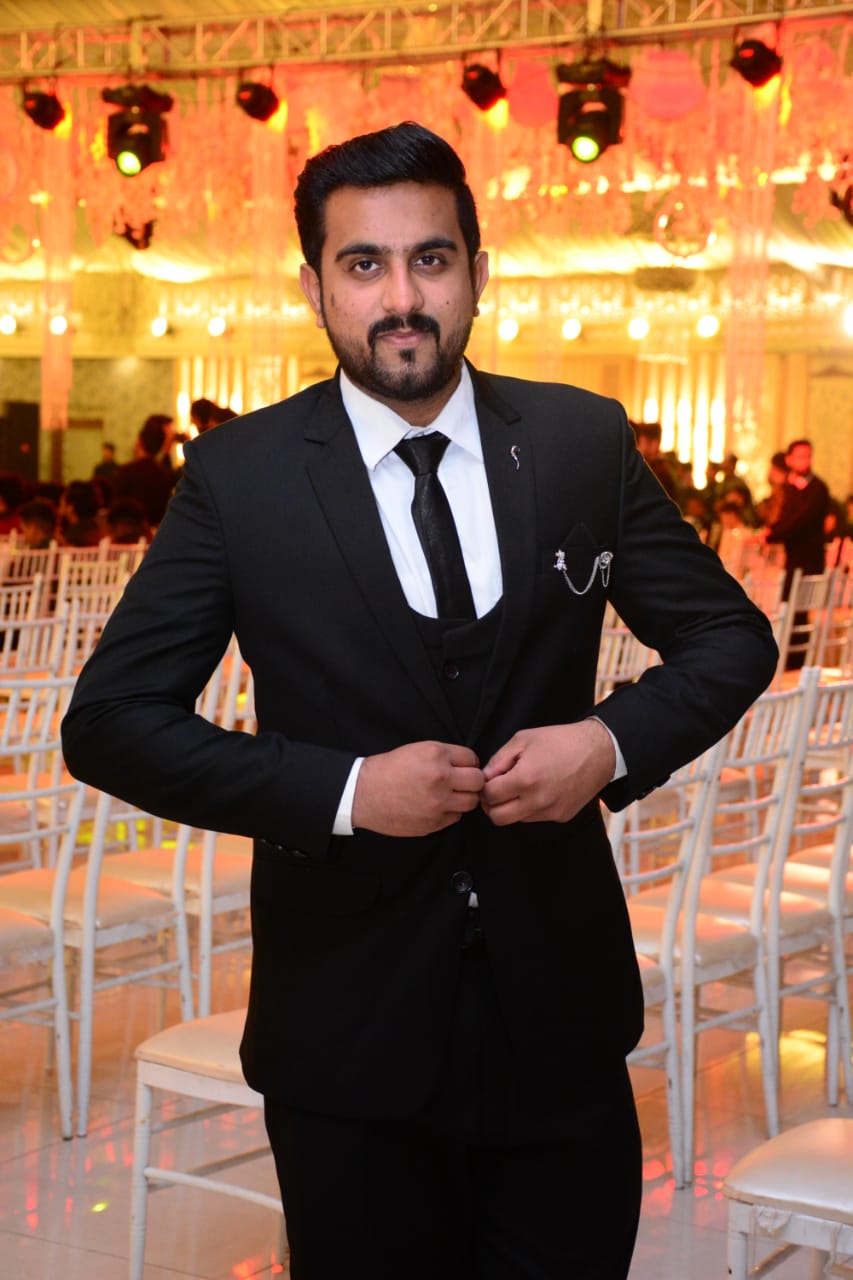 Muhammad Moeez Android App Development, Android Studio, Teaching