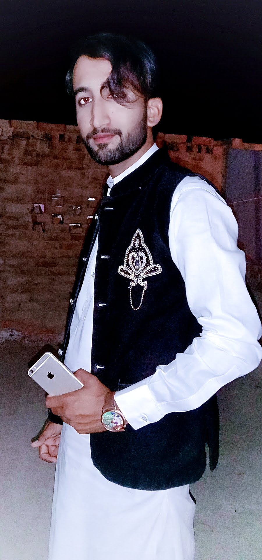 Muhammad Ahsan English Typing, MS Office, Photoshop Design, Photo Editing, Adobe Photoshop, After Effects, Arts & Crafts, Fashion Design, Flash, Graphic Design