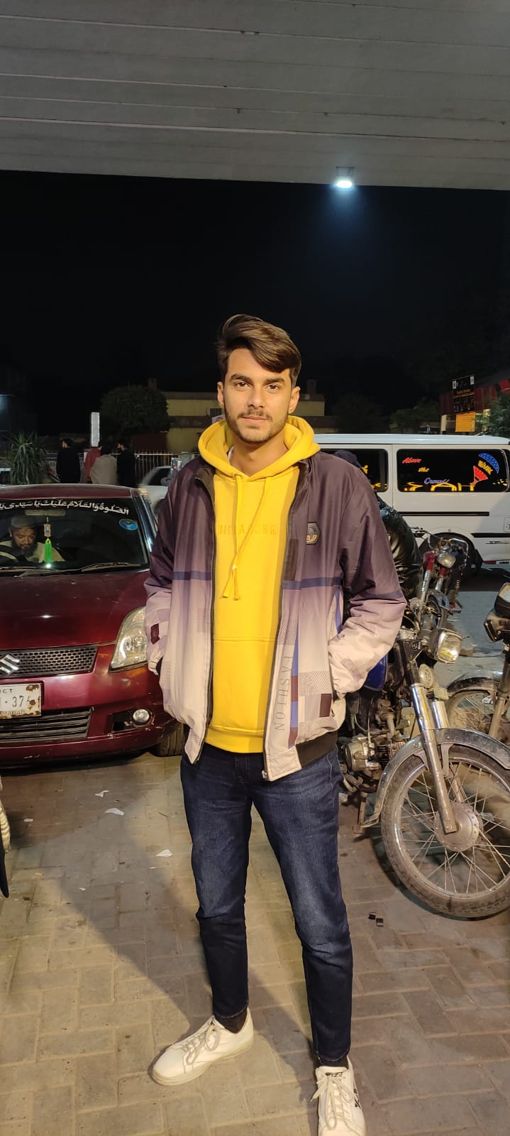 Tanzeel Ahmed Profile