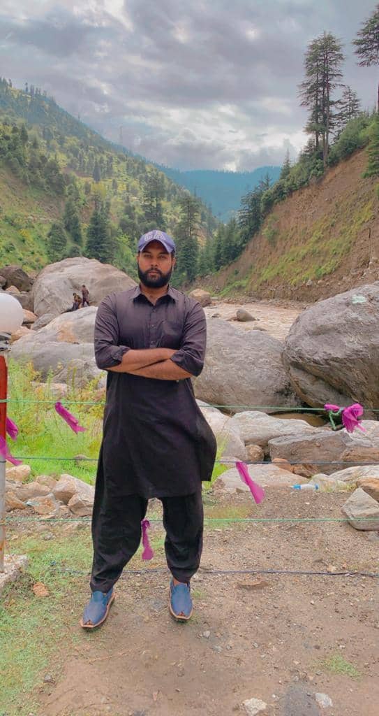 Zeeshan Ashraf Shan Urdu Typing, English Typing, MS Office, 3D Animation, 3D Design, 3D Rendering, 3ds Max, Advertisement Design, After Effects, Brochure Design