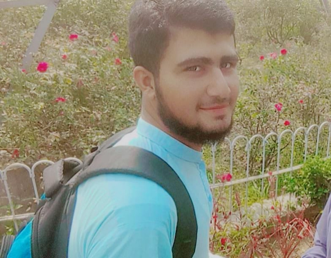 Abdullah Abdullah Driving