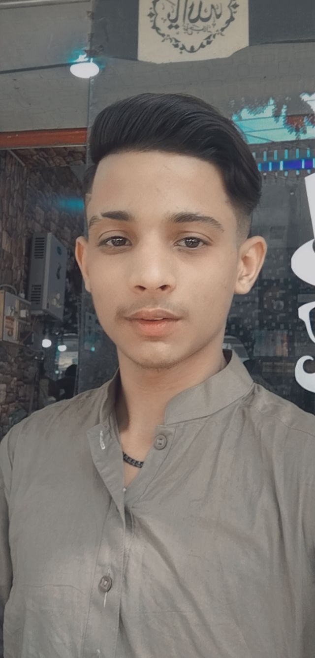 Qasim Razzaq Profile