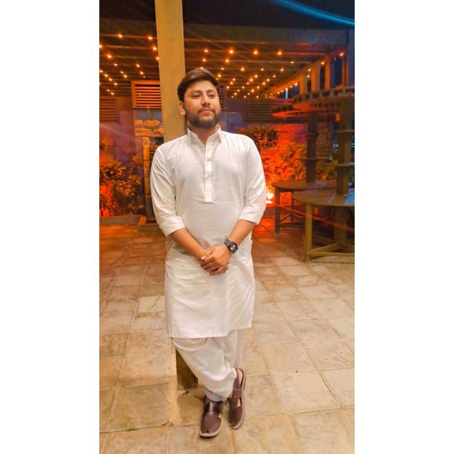 AHSAN HANIF DEWANI Urdu Typing, English Typing, MS Office, Fitness, Car Driving, CSS, Photo Editing, GIF Animation, Music Video, SoundCloud