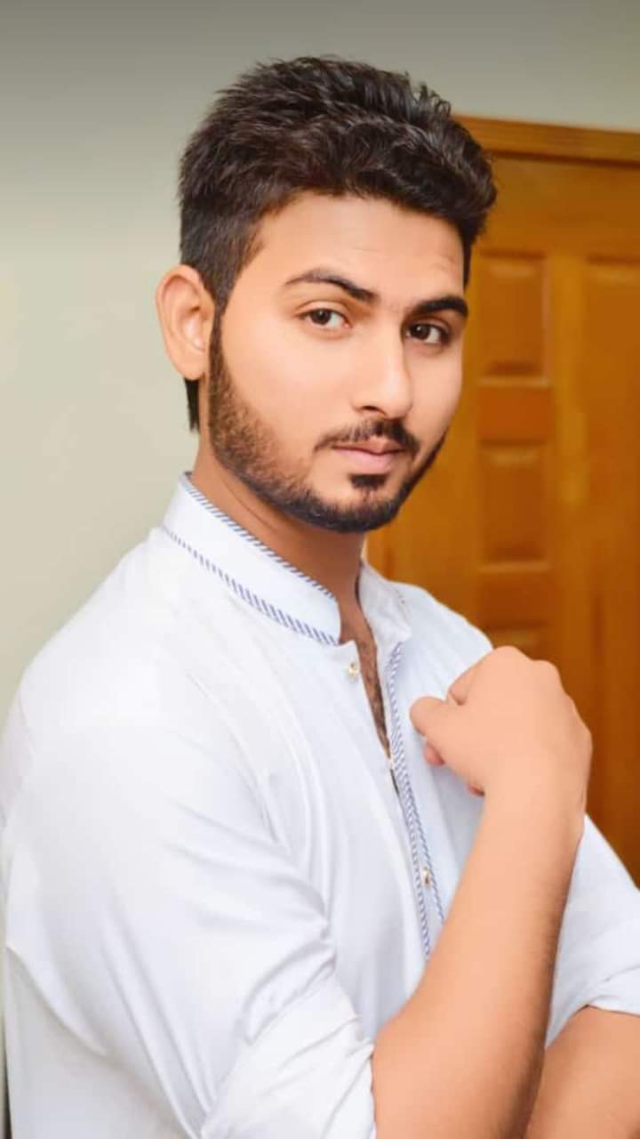 Muhammad Awais MS Office, English Typing, Google SketchUp, AutoCAD Architecture, Scientific Computing, Photoshop, 3D Design, 3D Rendering, SketchUp, Data Analysis