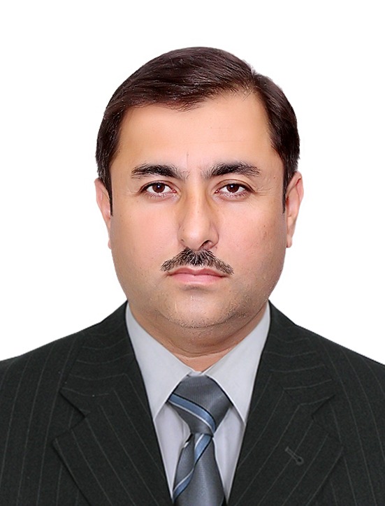 Waheed Akbar Driving