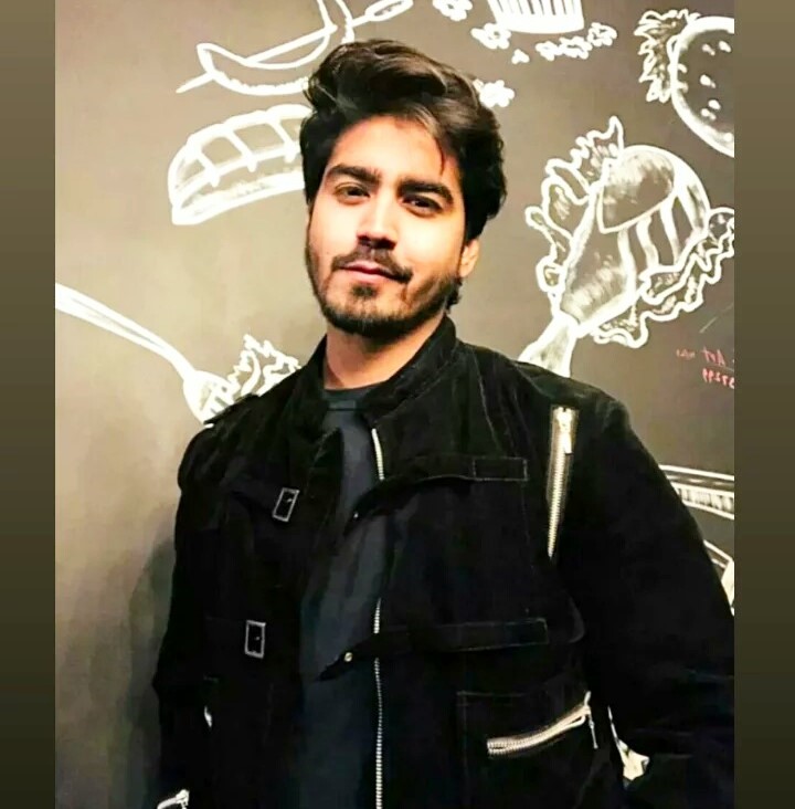 Zeeshan Ahmed English Typing, MS Office, Management, Sales, Career Consulting, Project Planning, Communications