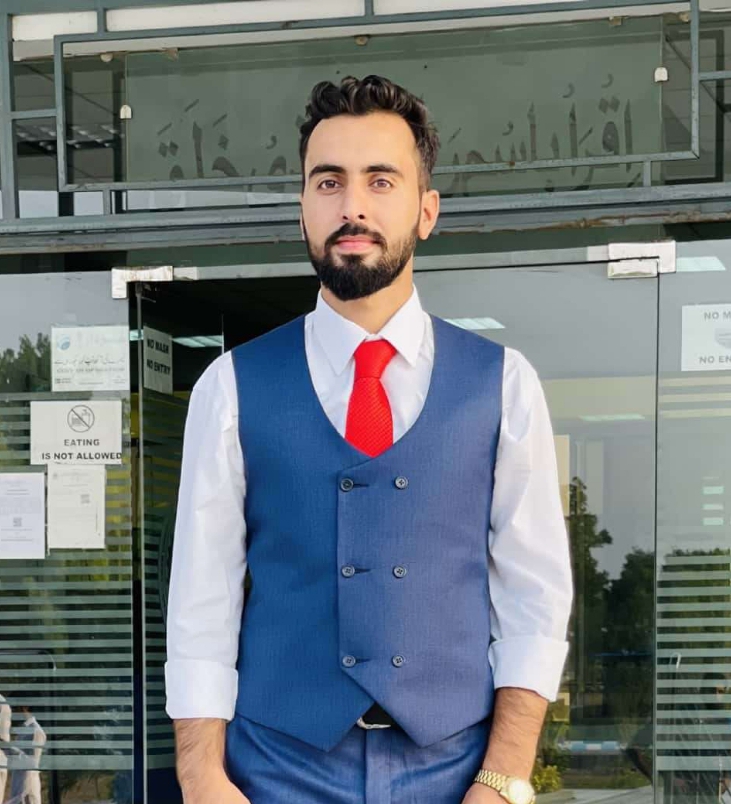 Raees Rafaqat Profile