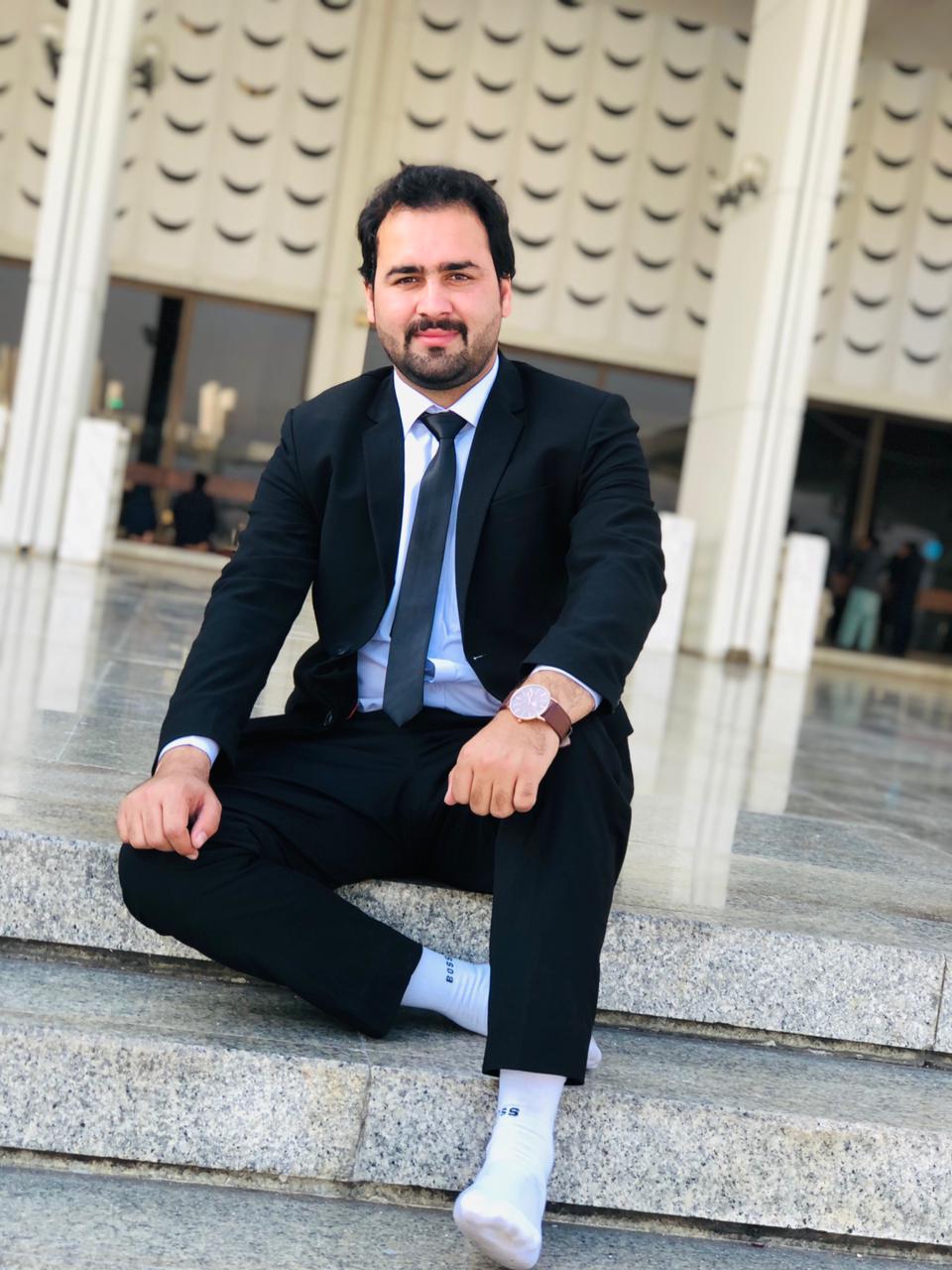 Salman Khan Driving, Cooking, MS Office