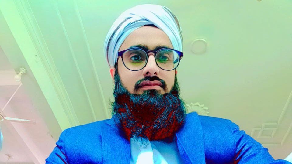 Usman Hameed English Typing, Urdu Typing, MS Office, 3D Animation, 3D Design, Illustrator, Photoshop, Photo Editing, Print, Video Editing