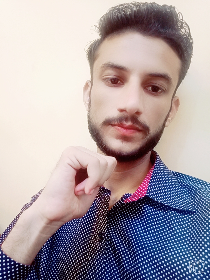 Laraib Khalid Profile Laraib Khalid Profile