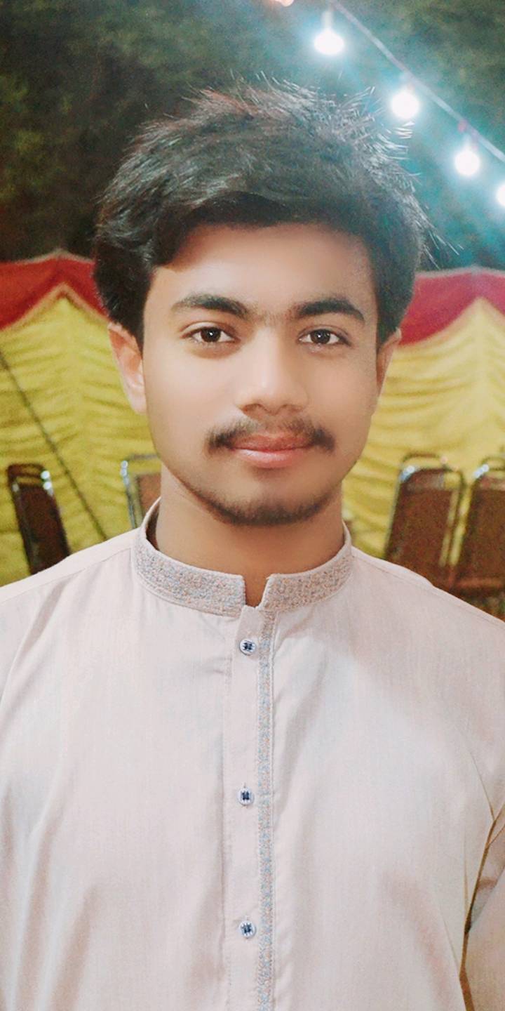 Zubair Riaz Profile Zubair Riaz Profile