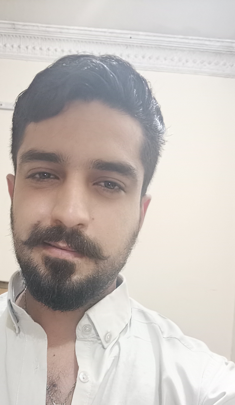 Kashan Raziq Profile