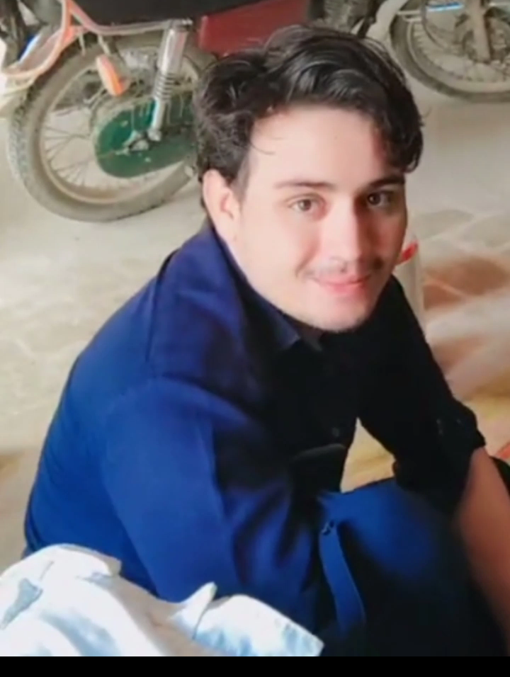 Kamran Ullah English Typing, Music, Photo Editing, Photography, Product Photography, MS Office, Cooking, Business Cards, Photoshop, Driving