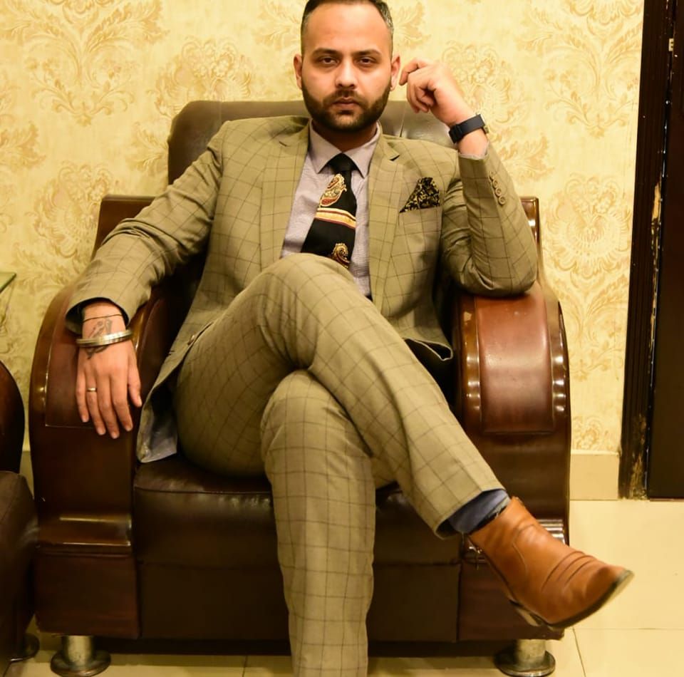 Hasnain Bukhari Profile