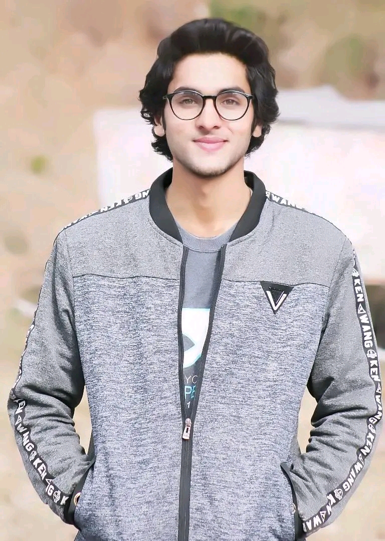 Tariq Said English Typing, MS Office, 3D Design, Google SketchUp, Logo Design, Sound Design, AutoCAD Architecture, Engineering Drawing