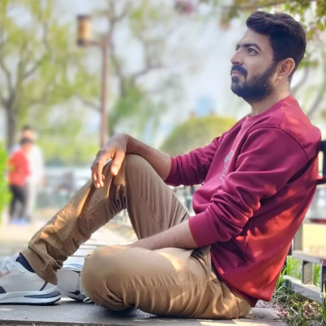 Muhammad Jahanzaib Naqvi English Typing, MS Office, Advertisement Design, Brochure Design, Creative Design, Graphic Design, Microsoft Office, Mechanical Engineering, Physics, Solidworks