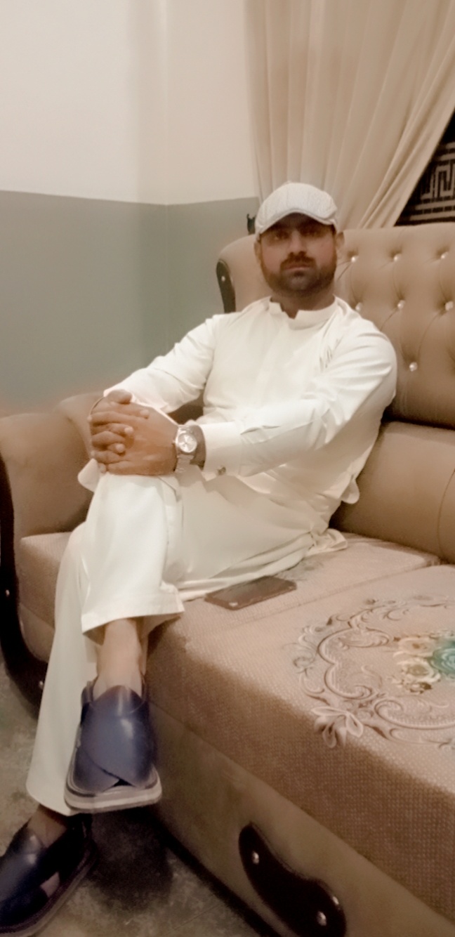 Muhammad Waqas MS Office, English Typing, Property Management, Data Analysis