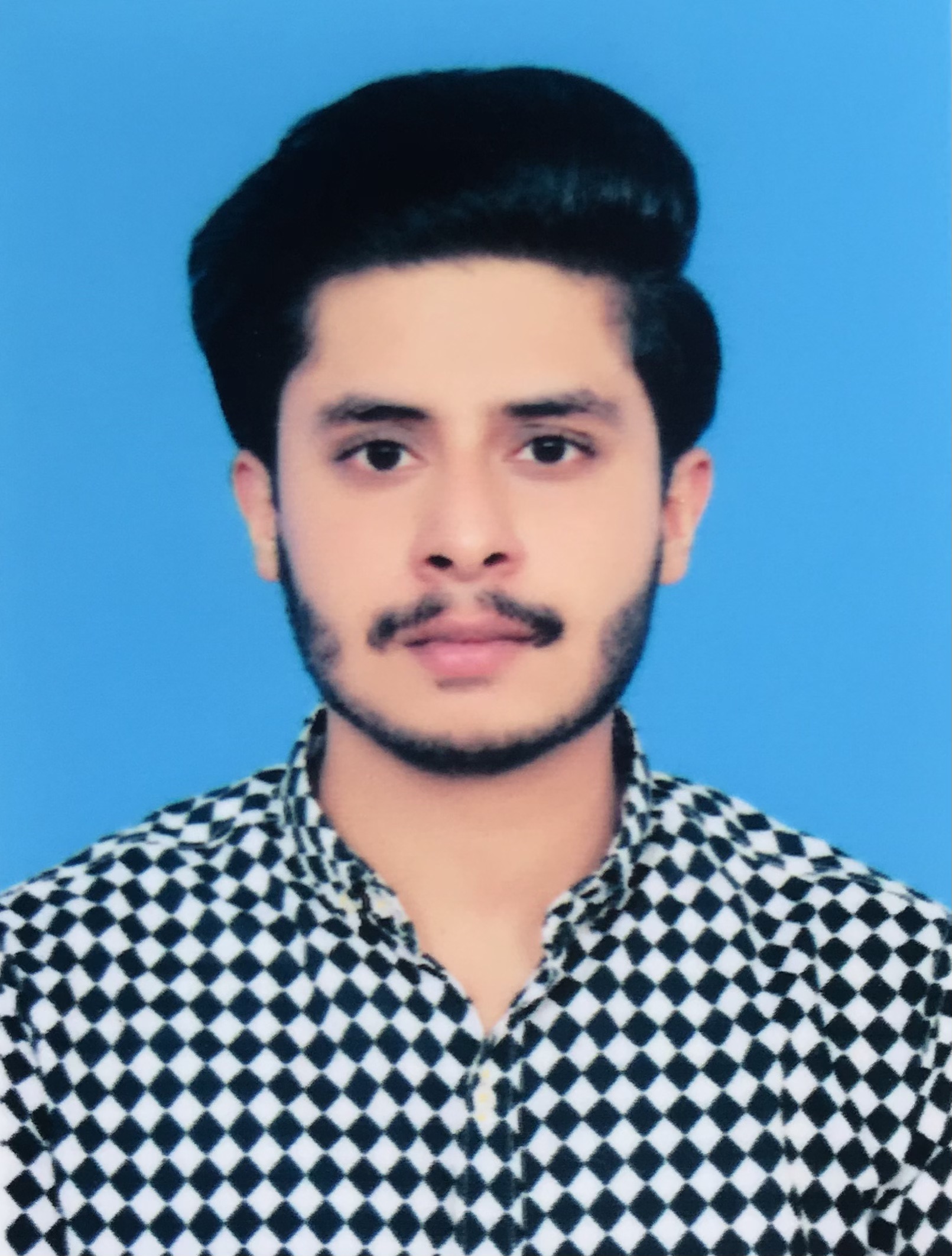 Syed Shahzaib English Typing, Driving, Videography, AutoCAD Architecture, Video Editing, Floor Plan, YouTube Video Editing, Jewellery, Organizational Change Management, Contract Management