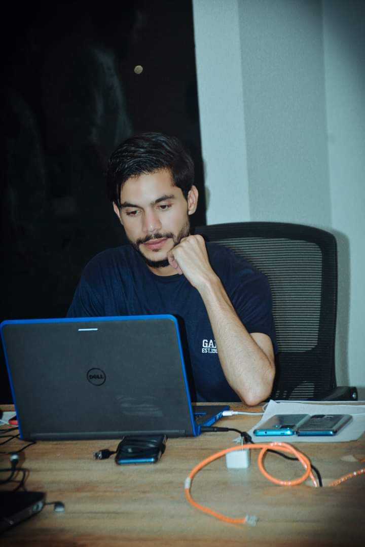 Ahmad Nazir MS Office, After Effects, Google SketchUp, Photo Editing, Music Video, Video Post-editing, Video Streaming, Public Speaking, Google Search, Life Coaching