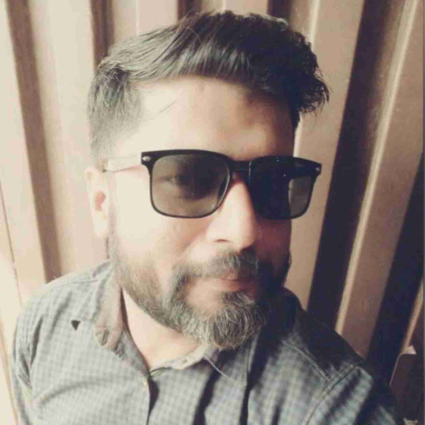 Faisal Rehman MS Office, Urdu Typing, Vectorworks, Vector Tracing, Graphic Art, Graphic Design, English Typing, Banner Design, Brochure Design, Packaging Design